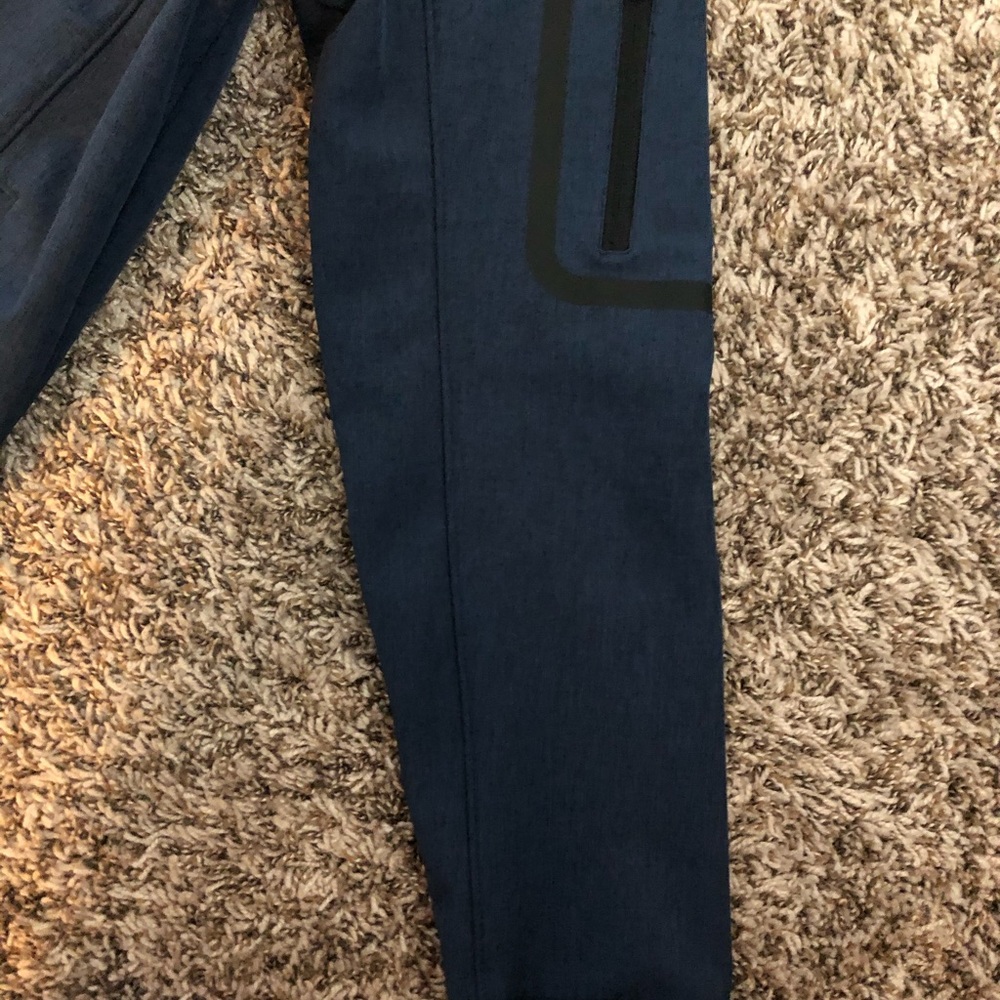 Hollister jacket - Picture 4 of 8
